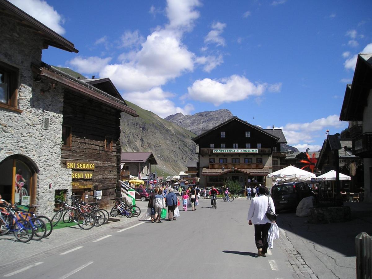 Chalet Meridiana Appartamento 11 Livigno Luaran gambar