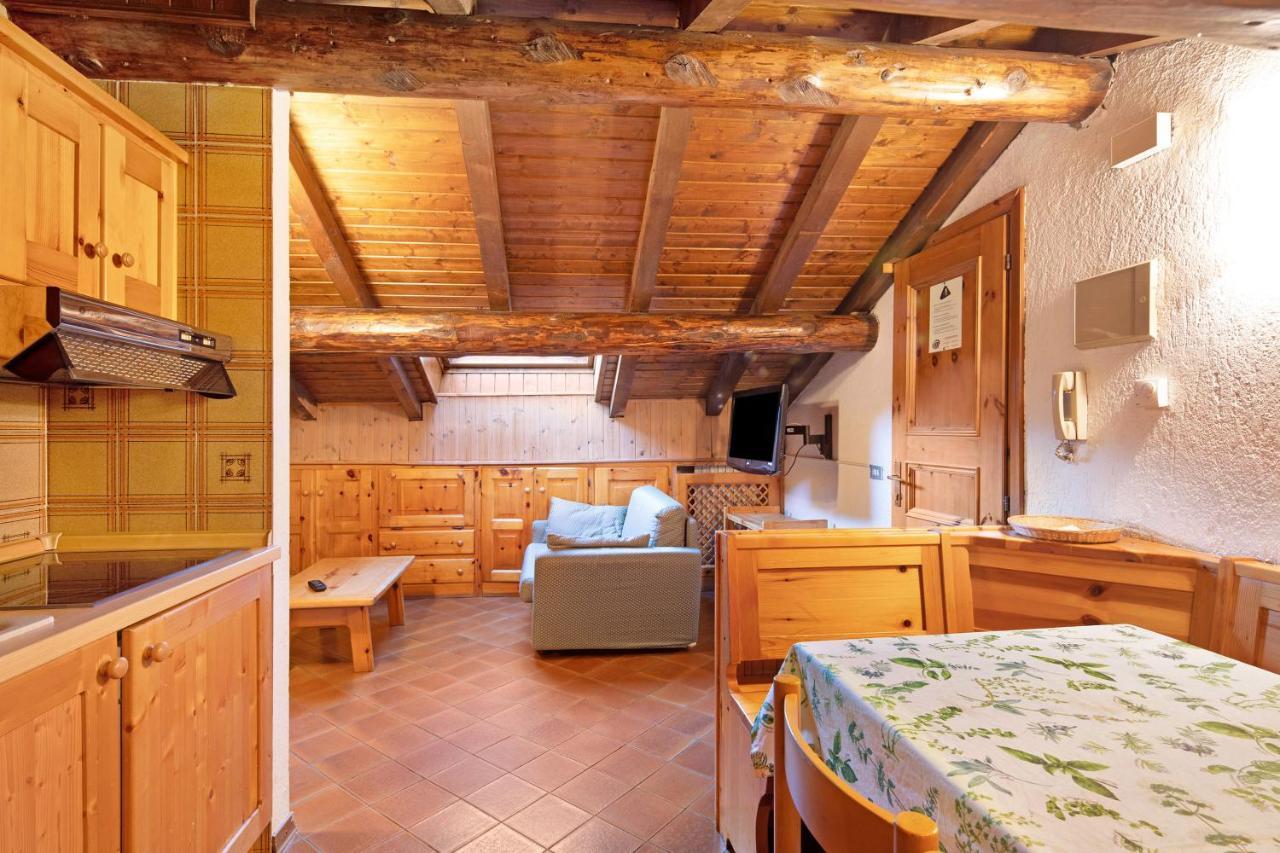 Chalet Meridiana Appartamento 11 Livigno Luaran gambar