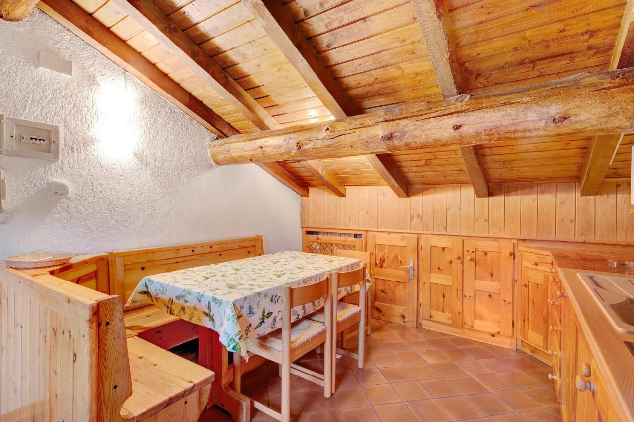 Chalet Meridiana Appartamento 11 Livigno Luaran gambar